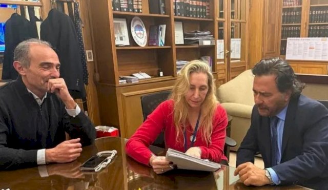 ESCANDALOKARINAMILEI