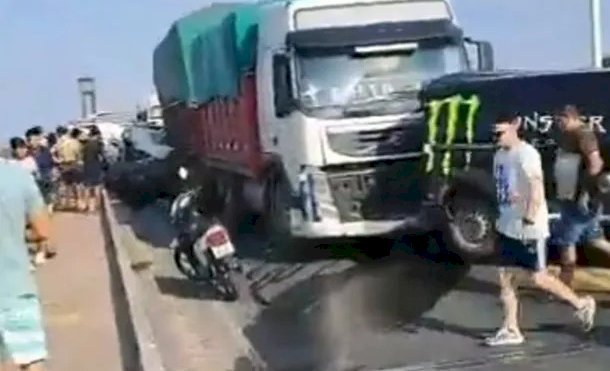 Imputaron al camionero que provocó el choque múltiple en el puente entre Resistencia y Corrientes